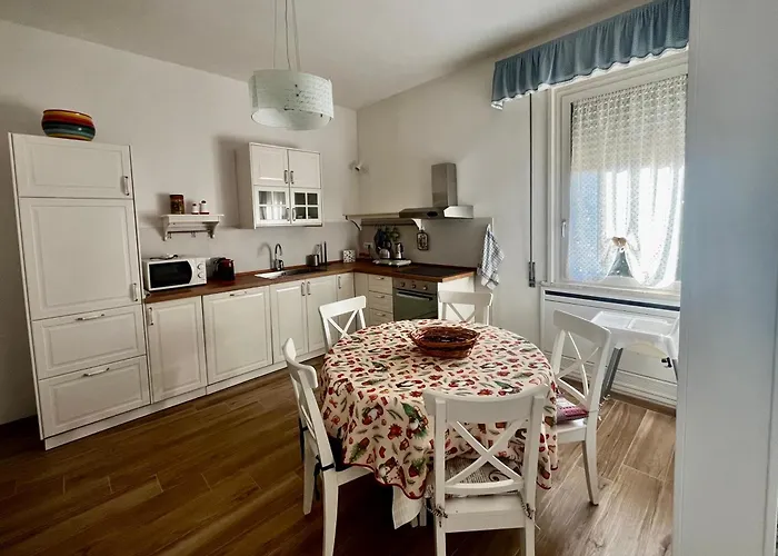 Tuscany Nest